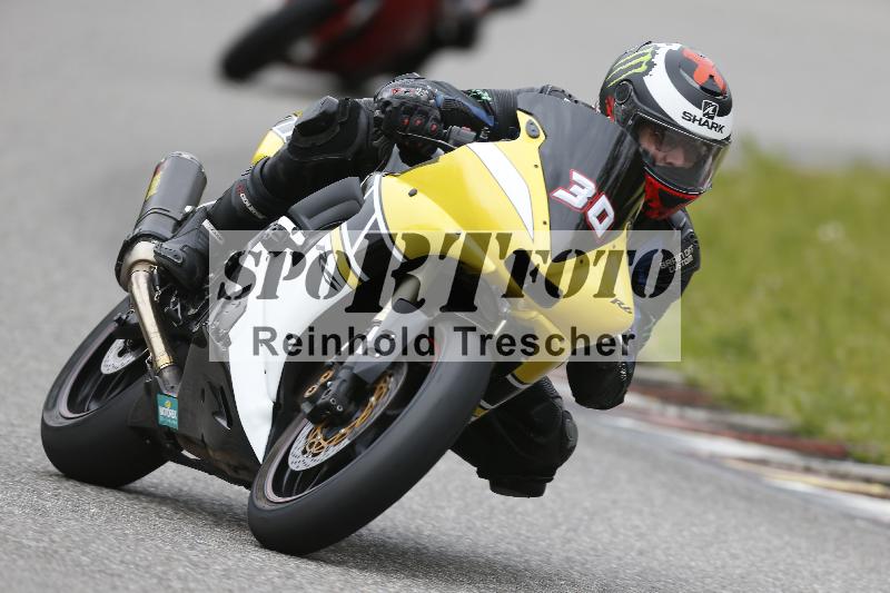 /Archiv-2024/13 22.04.2024 Plüss Moto Sport ADR/Einsteiger/30